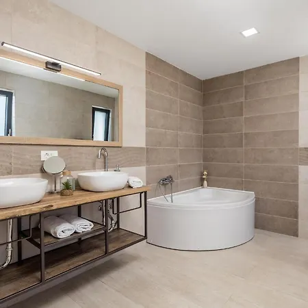 Deavista Holiday home Opatija